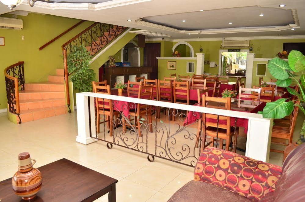 El Portal Inn ตักบีลารัน ซิตี ภายนอก รูปภาพ